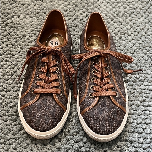 Brown Monogram Sneakers - Picture 1 of 5